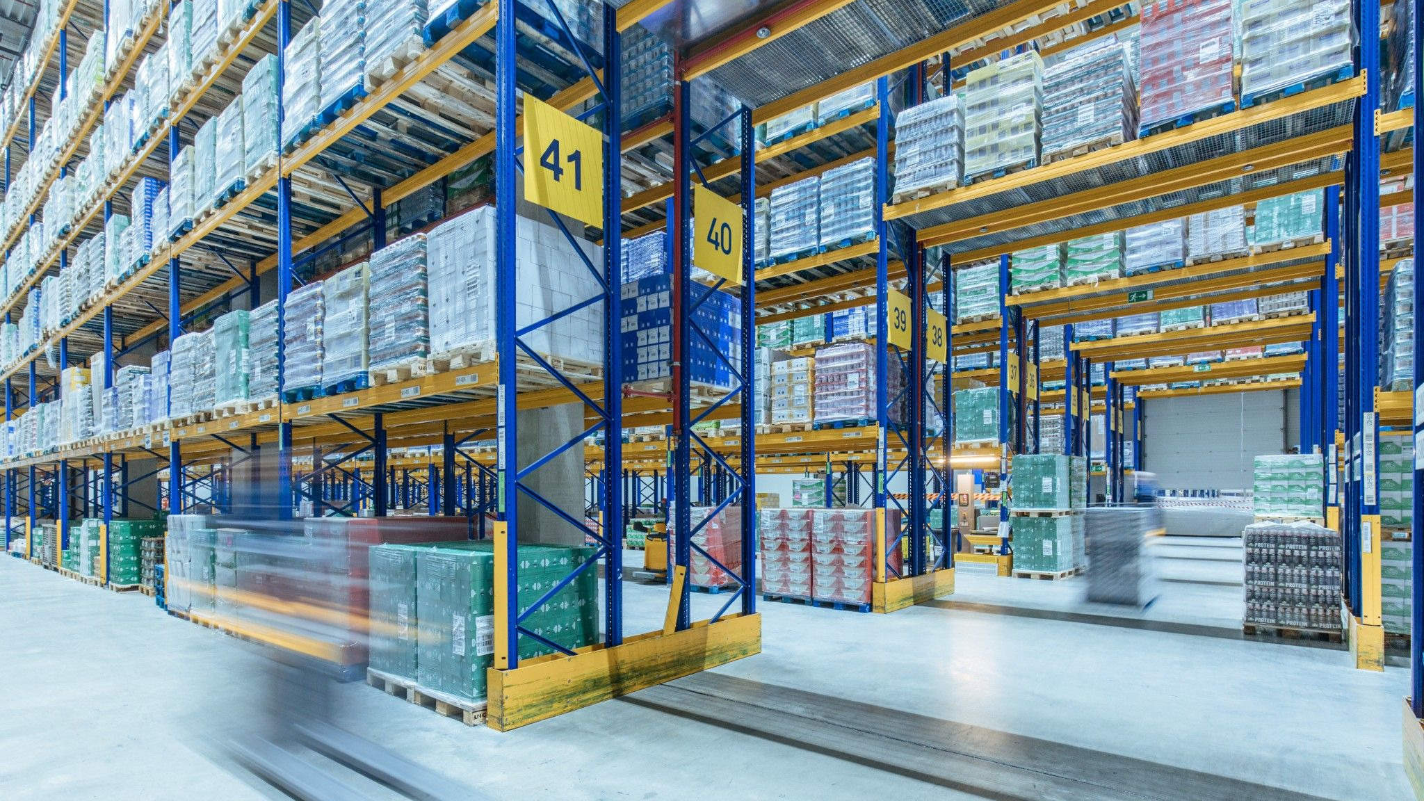 Warehouse Erweiterung im DACHSER-Austria Logistikzentrum Linz. Warehouse Erweiterung im DACHSER-Austria Logistikzentrum Linz.