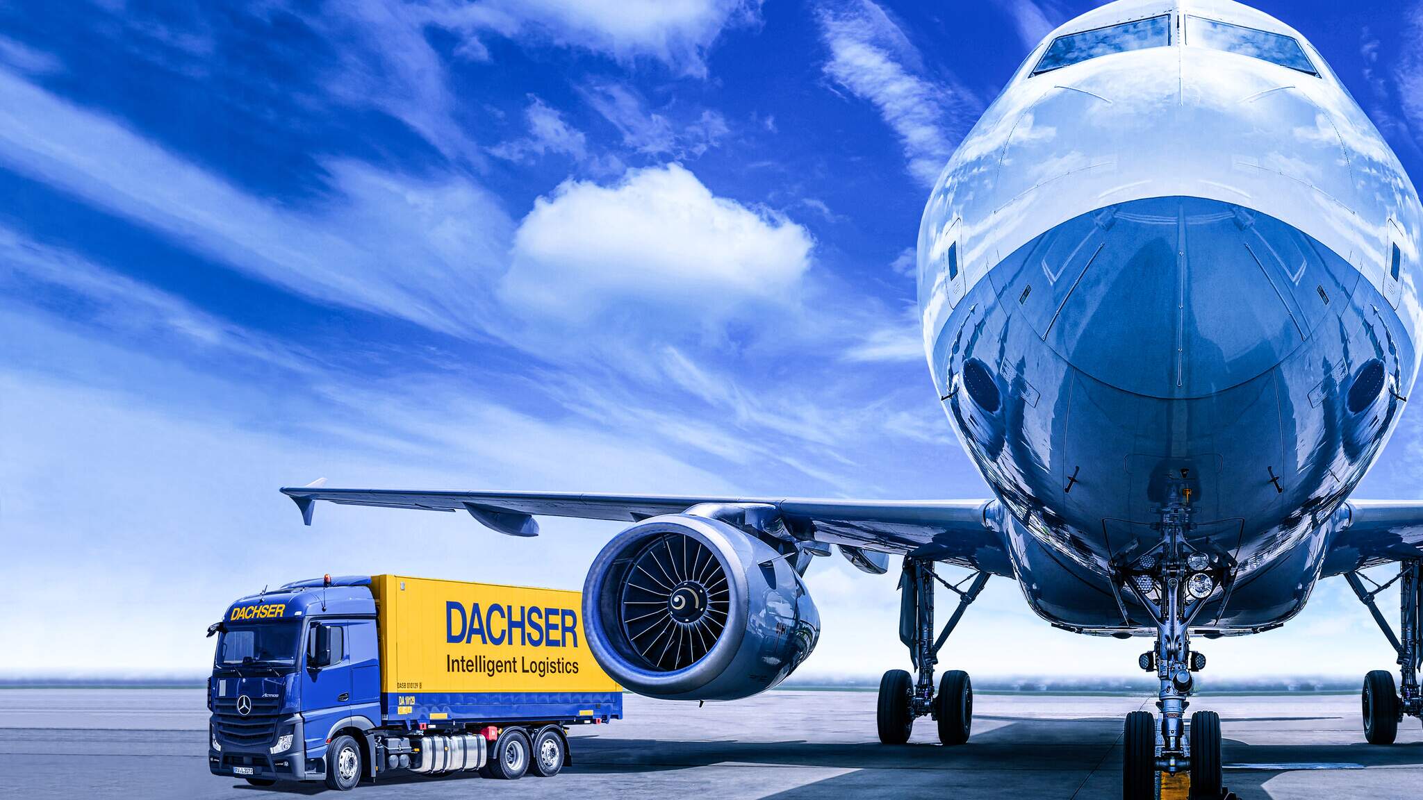 Mit Global Sky Express versendet DACHSER internationale Pakete und Dokumente schnell, sicher und mit voller Transparenz.