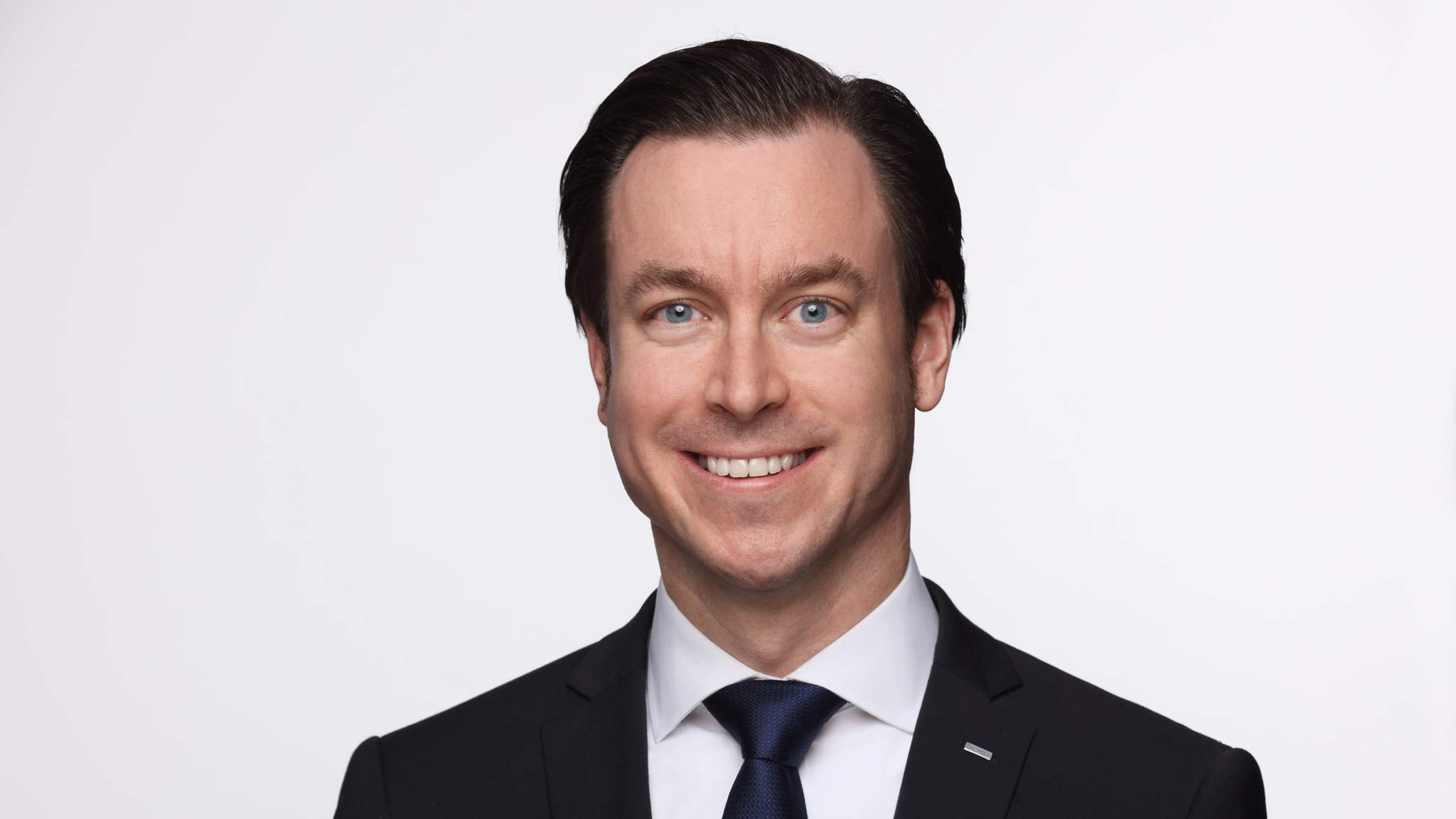 Dr. Tobias Burger übernimmt ab sofort die Position des Managing Director ASL EMEA bei DACHSER. Dr. Tobias Burger übernimmt ab sofort die Position des Managing Director ASL EMEA bei DACHSER.